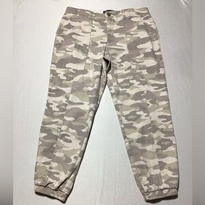 Democracy Ab Technology Woman’s Camouflage Joggers - Gray and Cream